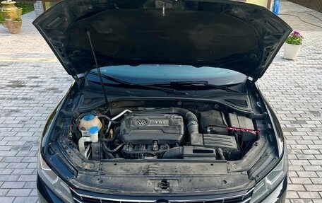 Volkswagen Passat B8 рестайлинг, 2015 год, 1 390 000 рублей, 11 фотография