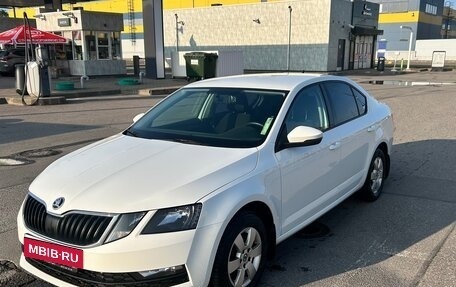 Skoda Octavia, 2018 год, 1 370 000 рублей, 6 фотография