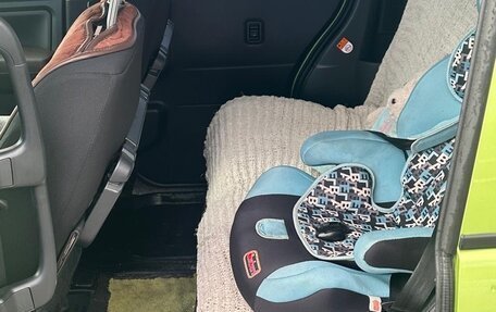 Toyota Roomy I, 2017 год, 1 080 000 рублей, 8 фотография