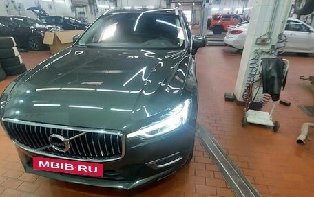 Volvo XC60 II, 2019 год, 3 397 000 рублей, 2 фотография