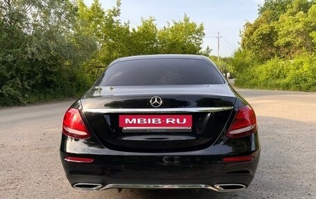 Mercedes-Benz E-Класс, 2018 год, 4 100 000 рублей, 8 фотография