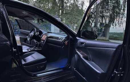 Toyota Camry, 2017 год, 2 050 000 рублей, 21 фотография