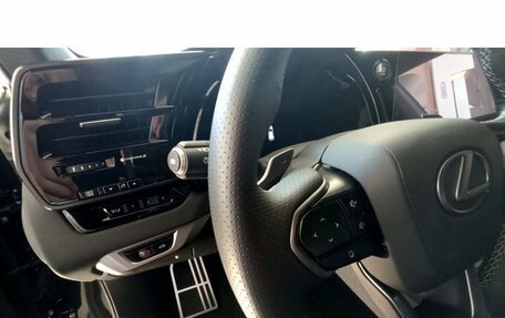 Lexus RX IV рестайлинг, 2024 год, 11 400 000 рублей, 6 фотография