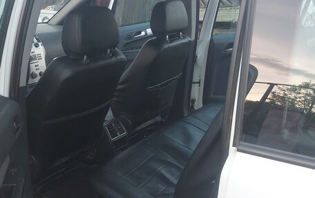 Opel Zafira B, 2009 год, 700 000 рублей, 9 фотография