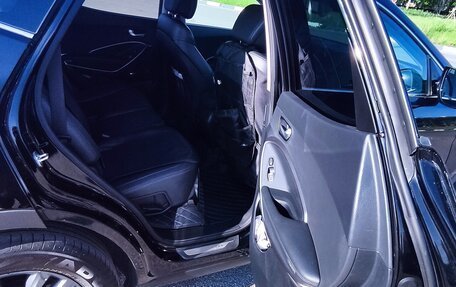 Hyundai Santa Fe III рестайлинг, 2016 год, 2 825 000 рублей, 2 фотография
