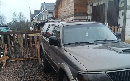 Mitsubishi Pajero Sport II рестайлинг, 2006 год, 630 000 рублей, 11 фотография
