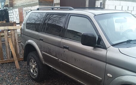 Mitsubishi Pajero Sport II рестайлинг, 2006 год, 630 000 рублей, 10 фотография