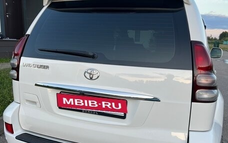 Toyota Land Cruiser Prado 120 рестайлинг, 2008 год, 2 900 000 рублей, 5 фотография
