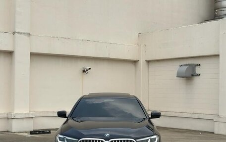 BMW 5 серия, 2022 год, 4 590 000 рублей, 2 фотография