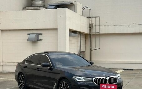 BMW 5 серия, 2022 год, 4 590 000 рублей, 3 фотография