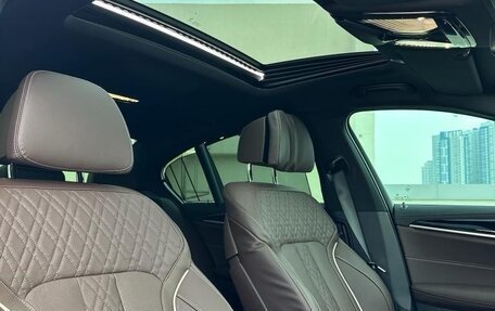 BMW 5 серия, 2022 год, 4 590 000 рублей, 10 фотография