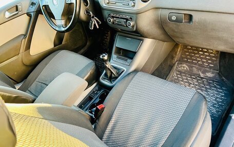 Volkswagen Tiguan I, 2010 год, 888 888 рублей, 16 фотография