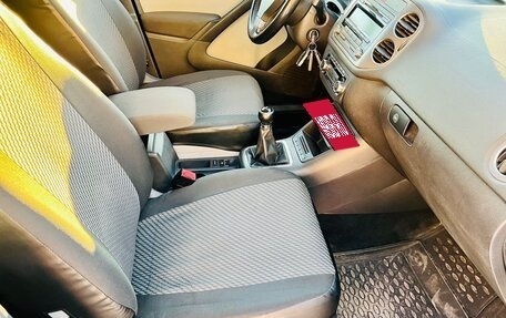Volkswagen Tiguan I, 2010 год, 888 888 рублей, 18 фотография