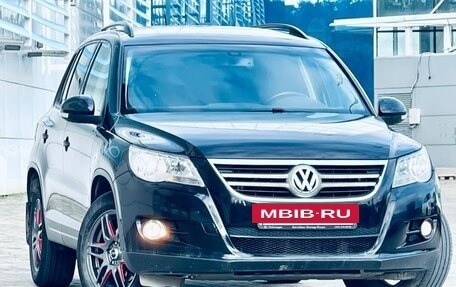 Volkswagen Tiguan I, 2010 год, 888 888 рублей, 24 фотография