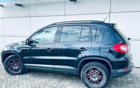 Volkswagen Tiguan I, 2010 год, 888 888 рублей, 28 фотография
