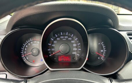 KIA Rio III рестайлинг, 2016 год, 1 000 000 рублей, 9 фотография