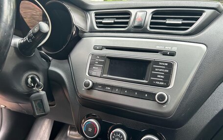 KIA Rio III рестайлинг, 2016 год, 1 000 000 рублей, 7 фотография