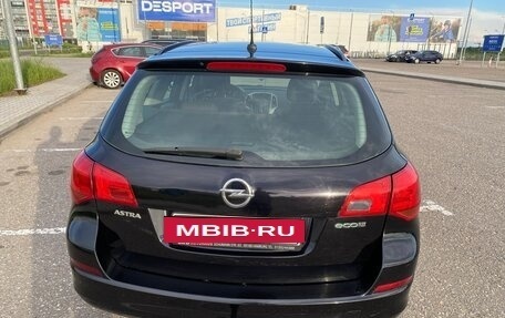 Opel Astra J, 2011 год, 700 000 рублей, 6 фотография