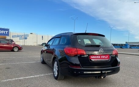 Opel Astra J, 2011 год, 700 000 рублей, 17 фотография