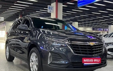 Chevrolet Equinox III, 2022 год, 1 800 000 рублей, 2 фотография