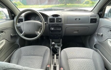 KIA Rio II, 2005 год, 240 000 рублей, 12 фотография