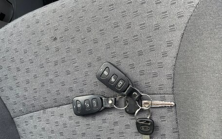 KIA Rio II, 2005 год, 240 000 рублей, 16 фотография