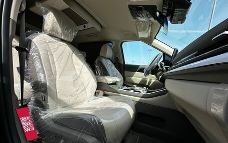 KIA Carnival, 2025 год, 7 380 000 рублей, 24 фотография