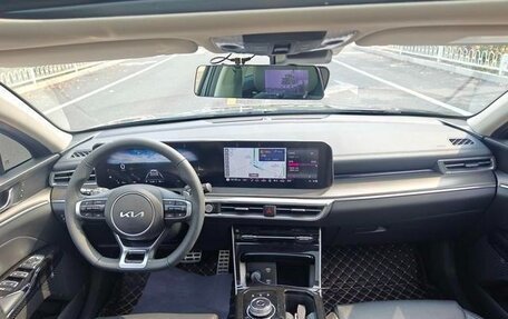 KIA K5, 2022 год, 2 270 000 рублей, 16 фотография