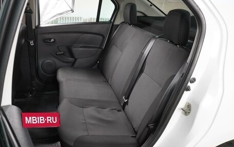 Renault Logan II, 2017 год, 699 000 рублей, 9 фотография