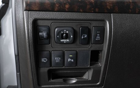 Toyota Land Cruiser 200, 2009 год, 2 889 000 рублей, 24 фотография