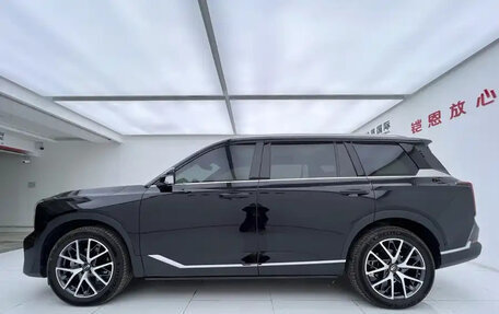 GAC GS8, 2022 год, 2 300 000 рублей, 3 фотография