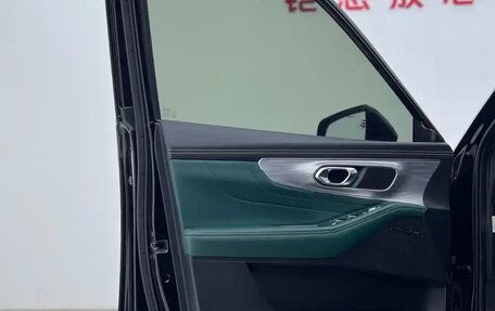 GAC GS8, 2022 год, 2 300 000 рублей, 14 фотография