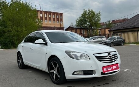 Opel Insignia II рестайлинг, 2012 год, 990 000 рублей, 2 фотография