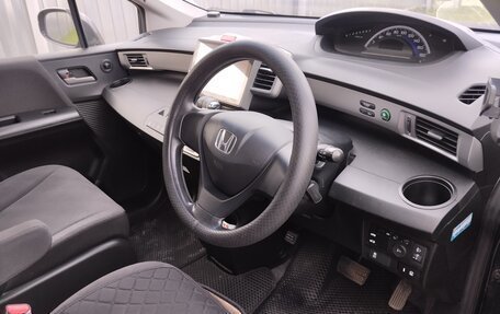 Honda Freed I, 2012 год, 1 275 000 рублей, 4 фотография