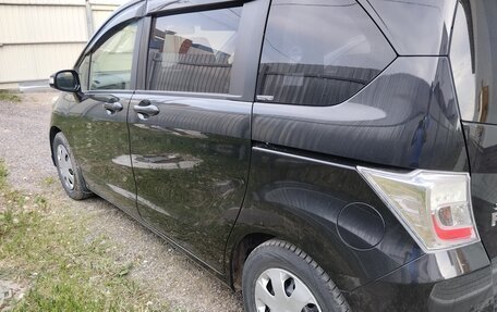 Honda Freed I, 2012 год, 1 275 000 рублей, 3 фотография