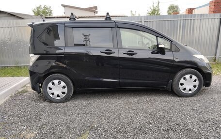 Honda Freed I, 2012 год, 1 275 000 рублей, 5 фотография