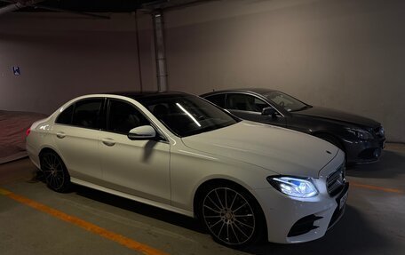 Mercedes-Benz E-Класс, 2016 год, 3 300 000 рублей, 3 фотография