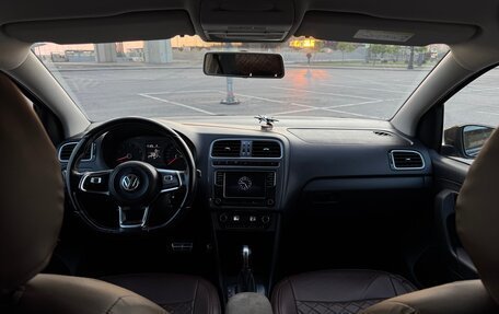 Volkswagen Polo VI (EU Market), 2018 год, 1 490 000 рублей, 27 фотография