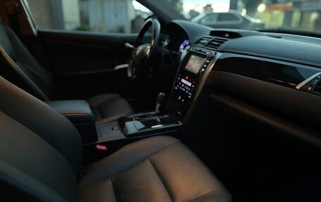 Toyota Camry, 2015 год, 1 990 000 рублей, 12 фотография