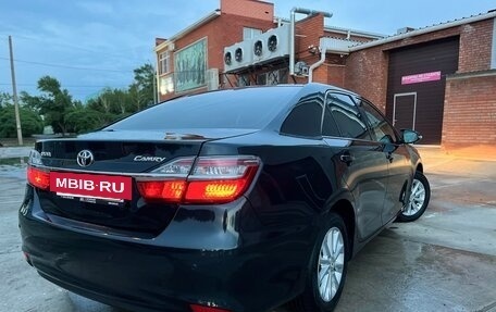 Toyota Camry, 2015 год, 1 990 000 рублей, 3 фотография