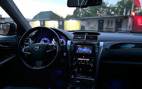 Toyota Camry, 2015 год, 1 990 000 рублей, 20 фотография