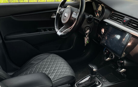 KIA Rio IV, 2017 год, 1 300 000 рублей, 2 фотография