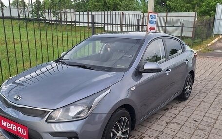 KIA Rio IV, 2017 год, 1 300 000 рублей, 4 фотография
