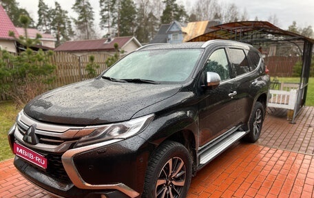 Mitsubishi Pajero Sport III рестайлинг, 2017 год, 2 550 000 рублей, 1 фотография