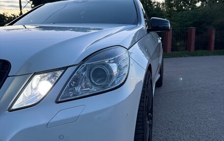 Mercedes-Benz E-Класс, 2012 год, 1 750 000 рублей, 1 фотография