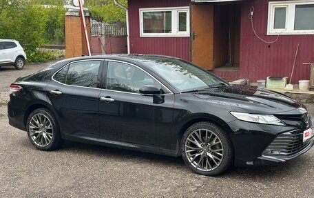 Toyota Camry, 2019 год, 3 095 000 рублей, 5 фотография