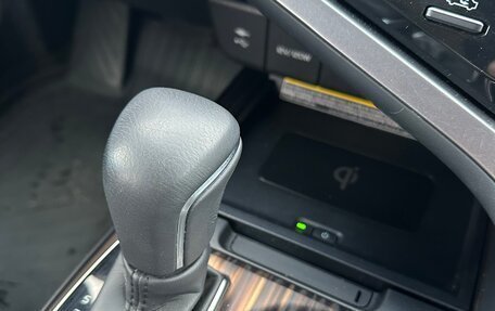 Toyota Camry, 2019 год, 3 095 000 рублей, 18 фотография
