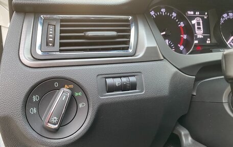 Skoda Rapid I, 2015 год, 1 320 000 рублей, 16 фотография