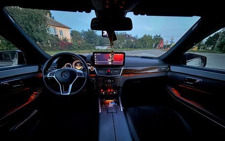 Mercedes-Benz E-Класс, 2012 год, 1 750 000 рублей, 19 фотография