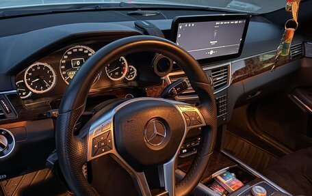 Mercedes-Benz E-Класс, 2012 год, 1 750 000 рублей, 18 фотография